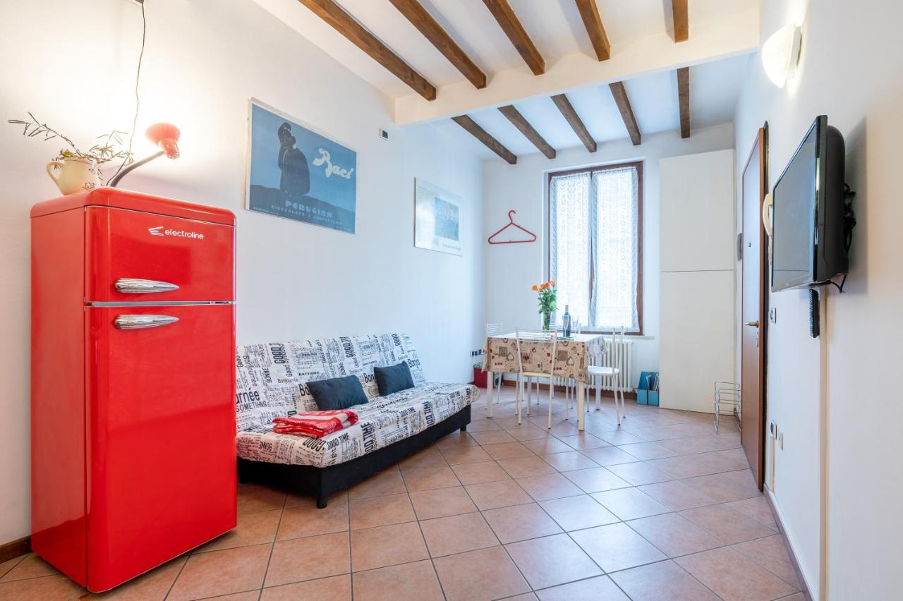 Parma Historic Center Apartment 7Min From Duomo Exterior photo